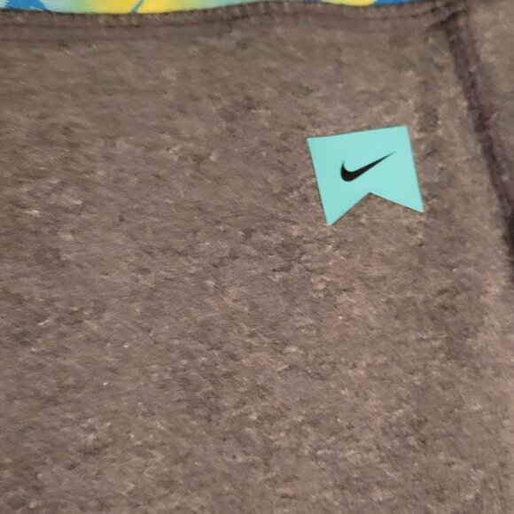 Nike pants - Picture 3 of 4